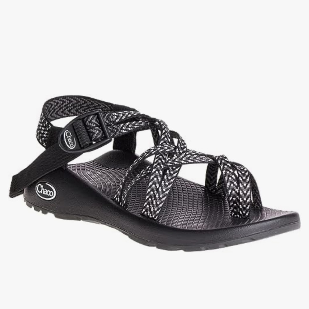 Chaco Women's ZX2 Classic Athletic Sandal in Black and White Size 6